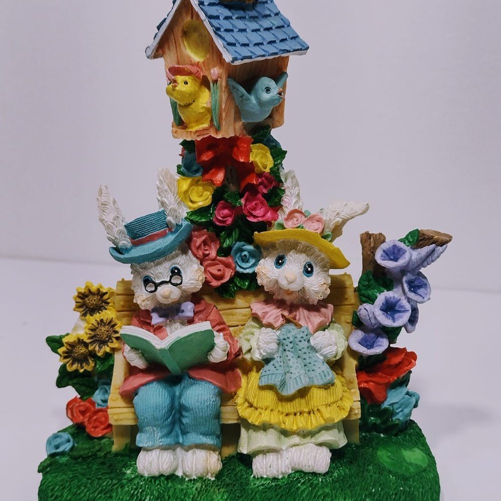 easter bunnies 8 pieces